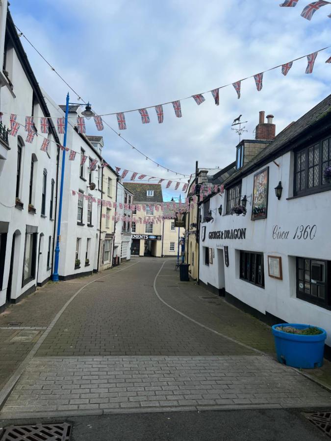 Regent Apartment - Two Bedroomed Holiday Flat Ilfracombe Exterior foto